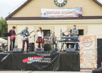 Połaniec: „Muzyczne spotkania przy fontannach”.