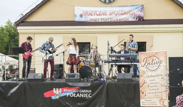 Połaniec: „Muzyczne spotkania przy fontannach”.