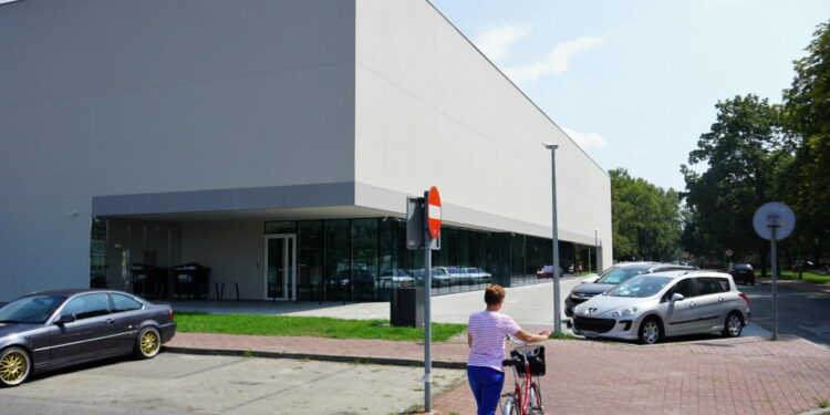 Mielec: Nowa biblioteka czeka na otwarcie.