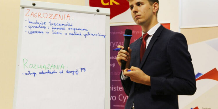 Świętokrzyskie: O bezpieczeństwie w sieci.