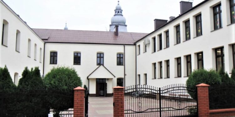 Mielec: Apel o język hiszpański.