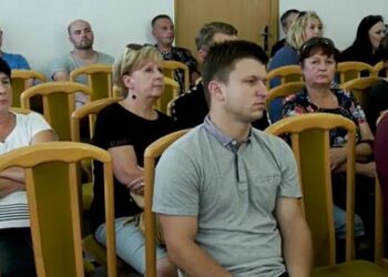 Dębica: Nie chcą masztu telefonii komórkowej.