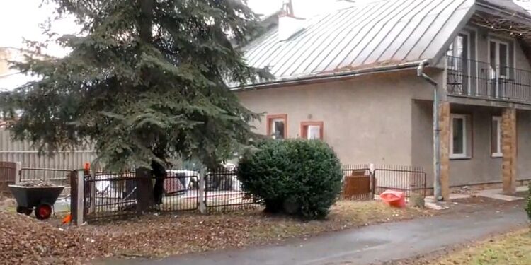 Dębica: Dajemy im normalne życie….