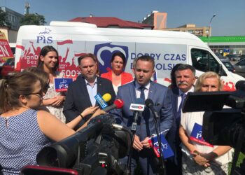 Sandomierz: 'Tornister pełen uśmiechów’.