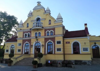 Kolbuszowa: Siedziba MDK ma 111 lat.