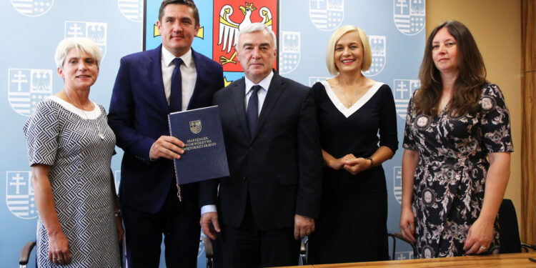 Obrazów: Pomoc na aktywizację zawodową.