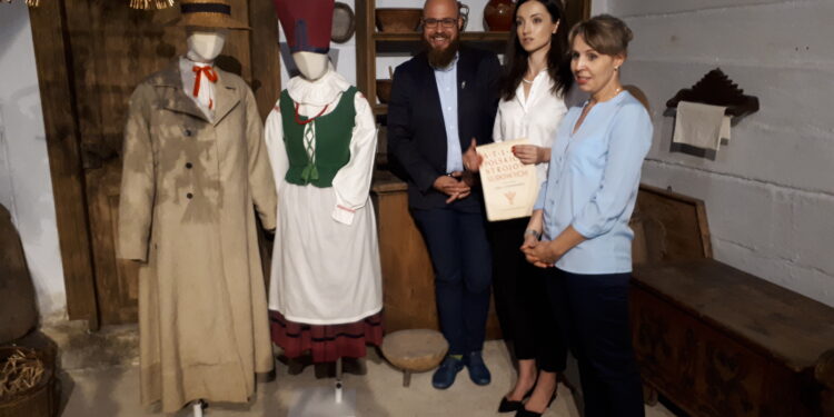 Sandomierz: Sandomierskie stroje powiększą muzealną kolekcję.