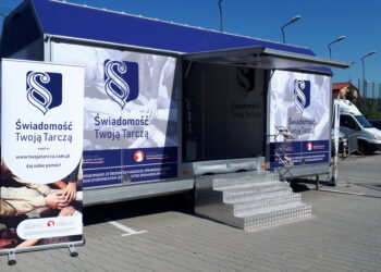 Sandomierz: W Sandomierzu zagościł mobilny punkt projektu „Świadomość Twoją Tarczą”.