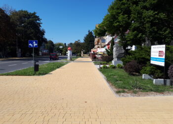 Sandomierz: Zakończył się remont chodników przy ulicy Mickiewicza.