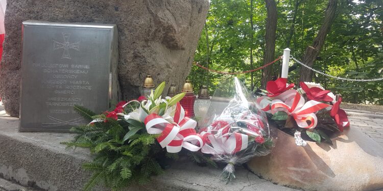 Tarnobrzeg. 80 rocznica śmierci kapitana Józefa Sarny.