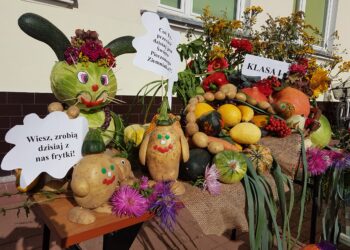 Tarnobrzeg. Tłumy na Święcie Pieczonego Ziemniaka w Sobowie.