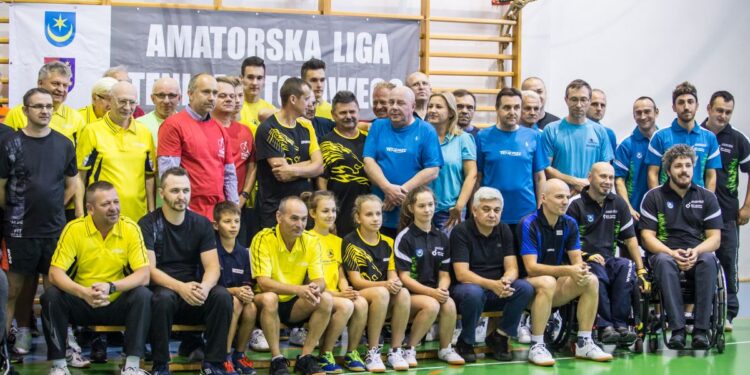 Miłośnicy tenisa stołowego mają swój czas