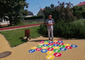 Sandomierz: Terenowe gry planszowe zamiast komórek.