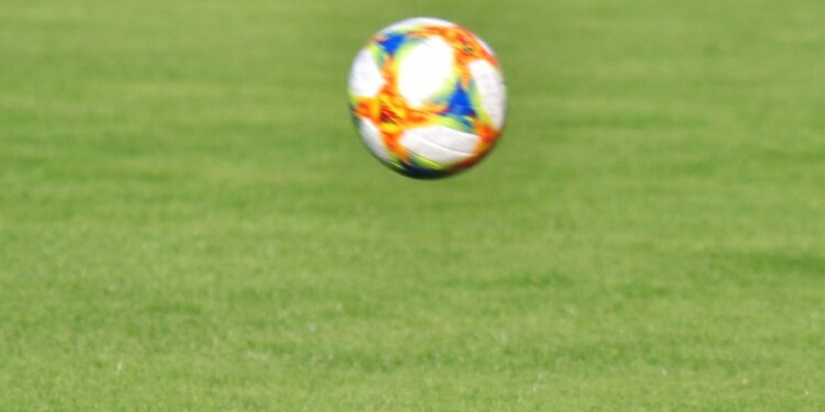 Stalowa Wola/ Tarnobrzeg: Remisy Siarki oraz Stalówki