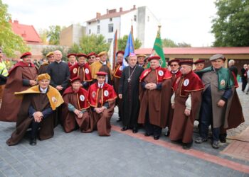 Nisko, Sandomierz: 500 mężczyzn pielgrzymowało do do sanktuarium św. Józefa w Nisku