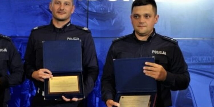 Kolbuszowa: Bohaterscy policjanci uhonorowani.