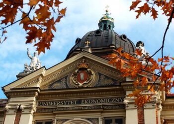 Mielec:  Podyplomówka  w Mielcu.