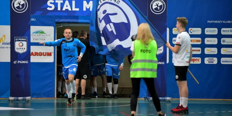 Mielec: MKS Kalisz wywozi z Mielca komplet punktów