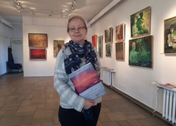 Sandomierz: Malarstwo, grafika i rysunek Andrzeja Karwata w BWA.