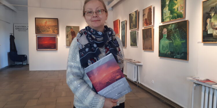 Sandomierz: Malarstwo, grafika i rysunek Andrzeja Karwata w BWA.