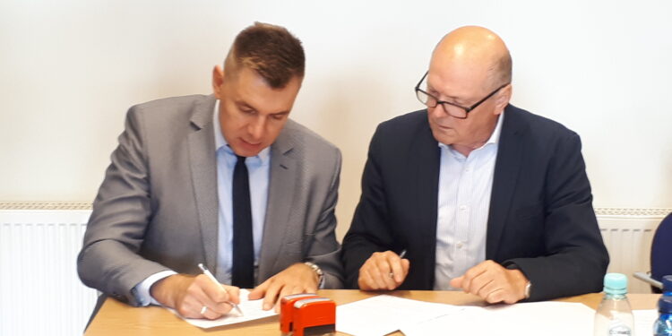 Sandomierz: Teleopieka dla seniorów – zakupiono urządzenia alarmowe.