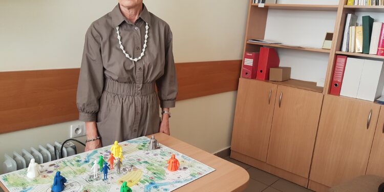 Tarnobrzeg. Podsumowanie konkursu na projekt gry planszowej „Lasowiak”.