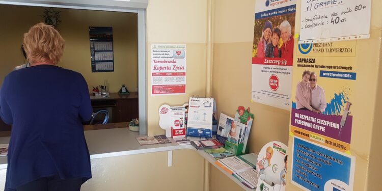 Tarnobrzeg. Szczepionki przeciw grypie. Raz są raz ich nie ma.