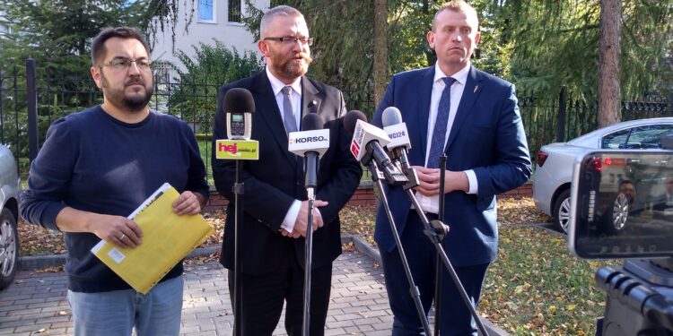 Mielec: Skończyć ze śmierdzącą sprawą mielecką.