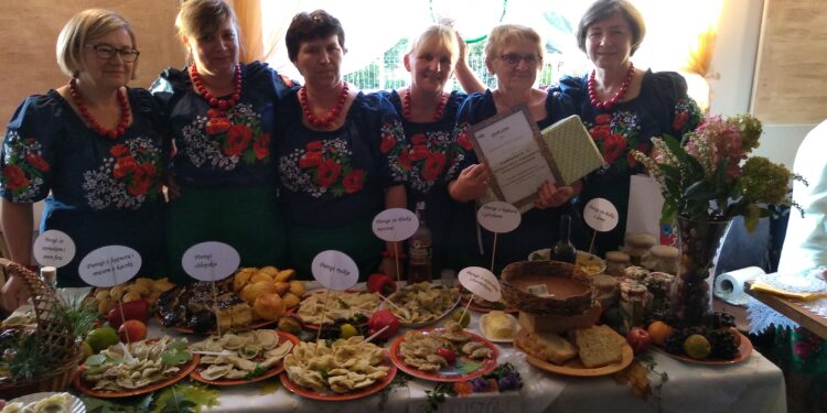 Mielec: Pierogi w różnych smakach i odcieniach.