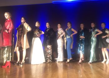 Sandomierz: Ludowo i modnie.