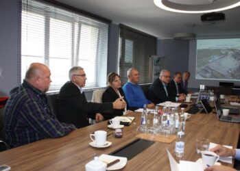 Tarnobrzeg. Spotkanie w sprawie utworzenia „Parku Przemysłowego MACHÓW”.