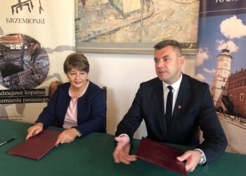 Sandomierz: Wspólny cel Sandomierza i Ostrowca Św. – promocja krzemienia pasiastego i walorów turystycznych.