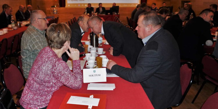 Kolbuszowa: Podwyżki diet