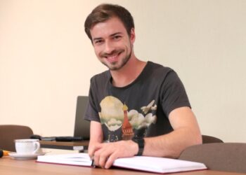 Stalowa Wola: Jasiek Mela i wspólny język na Nocy Bibliotek 2019.