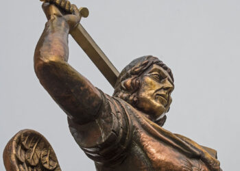 Stalowa Wola: Przyjdź do Michalitów na Noc Świętych