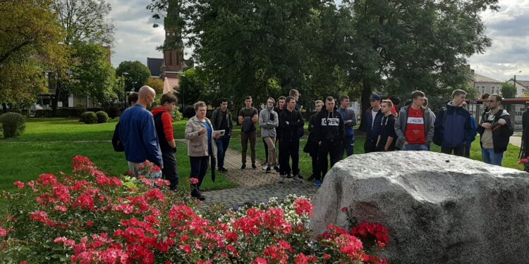 Stalowa Wola: Spacer po Rozwadowie w poszukiwaniu wojennych śladów