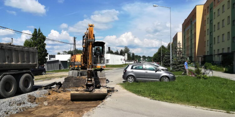 Kolbuszowa: Spór o ścieżkę rowerową.