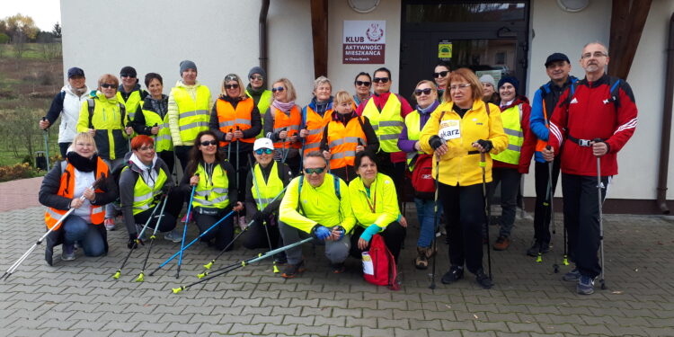 Sandomierz, Chwałki: I Jesienny Marsz Nordic Walking.
