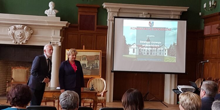 Tarnobrzeg. Konsultowano dokument „matkę”.