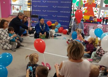 Tarnobrzeg. Akademia, a to heca, każde dziecko ją poleca.