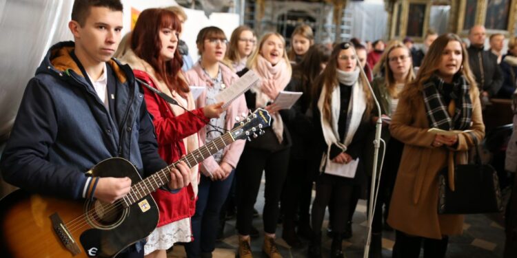 Sandomierz: Diecezjalny Zjazd Katolickiego Stowarzyszenia Młodzieży i Akcji Katolickiej.