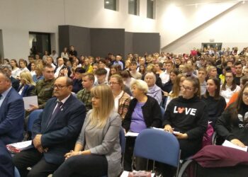 Mielec: Żachnęli się czy żachnęli ?