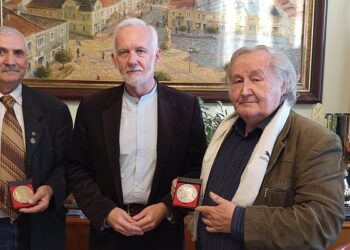 Tarnobrzeg: Wyemitowano medal z wizerunkiem Wojciecha Wiącka