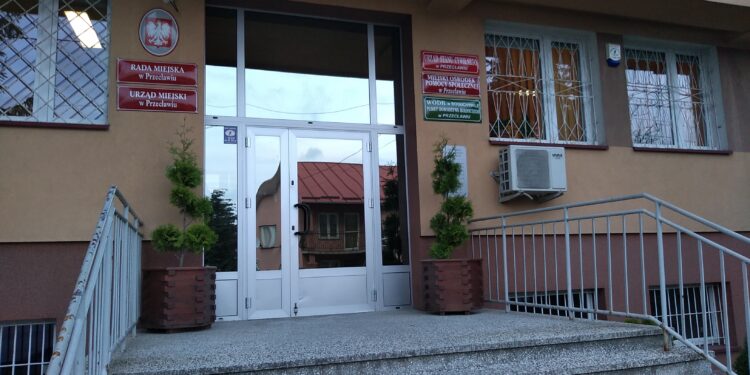 Mielec: Dlaczego tak późno?