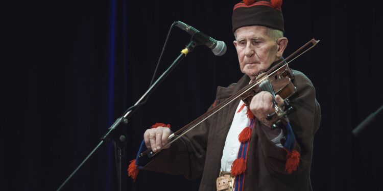 Kolbuszowa: Muzyka była całym jego życiem.