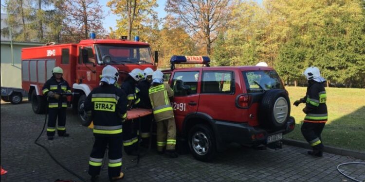 Grębów: Gmina doposaża OSP