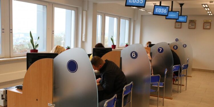 Świętokrzyskie: Nowy oddział obsługi paszportowej