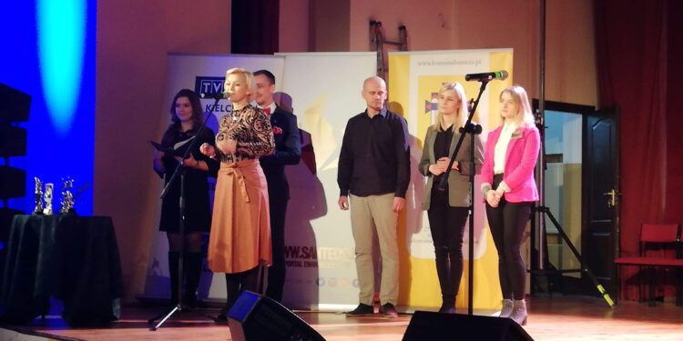 Sandomierz: IV Festiwal Piosenki Patriotyczno-Religijnej.