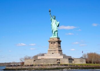 Mielec: Czy chcemy polecieć do USA?