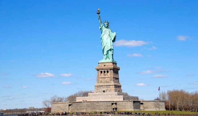 Mielec: Czy chcemy polecieć do USA?